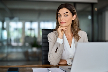 Be sure to choose sales training classes developed by experts in the field.